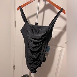 Swimsuit, black , size medium , pleated one piece, tummy control, built in cups
